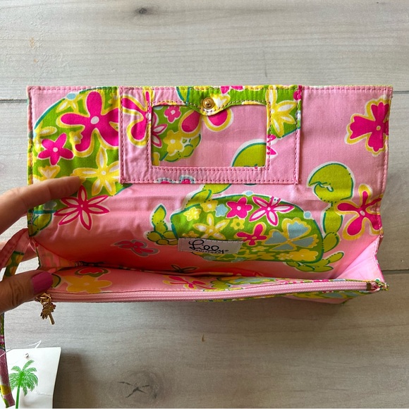 NWT Lilly Pulitzer Pink & Green Floral Clutch Wristlet Purse - Picture 4 of 6